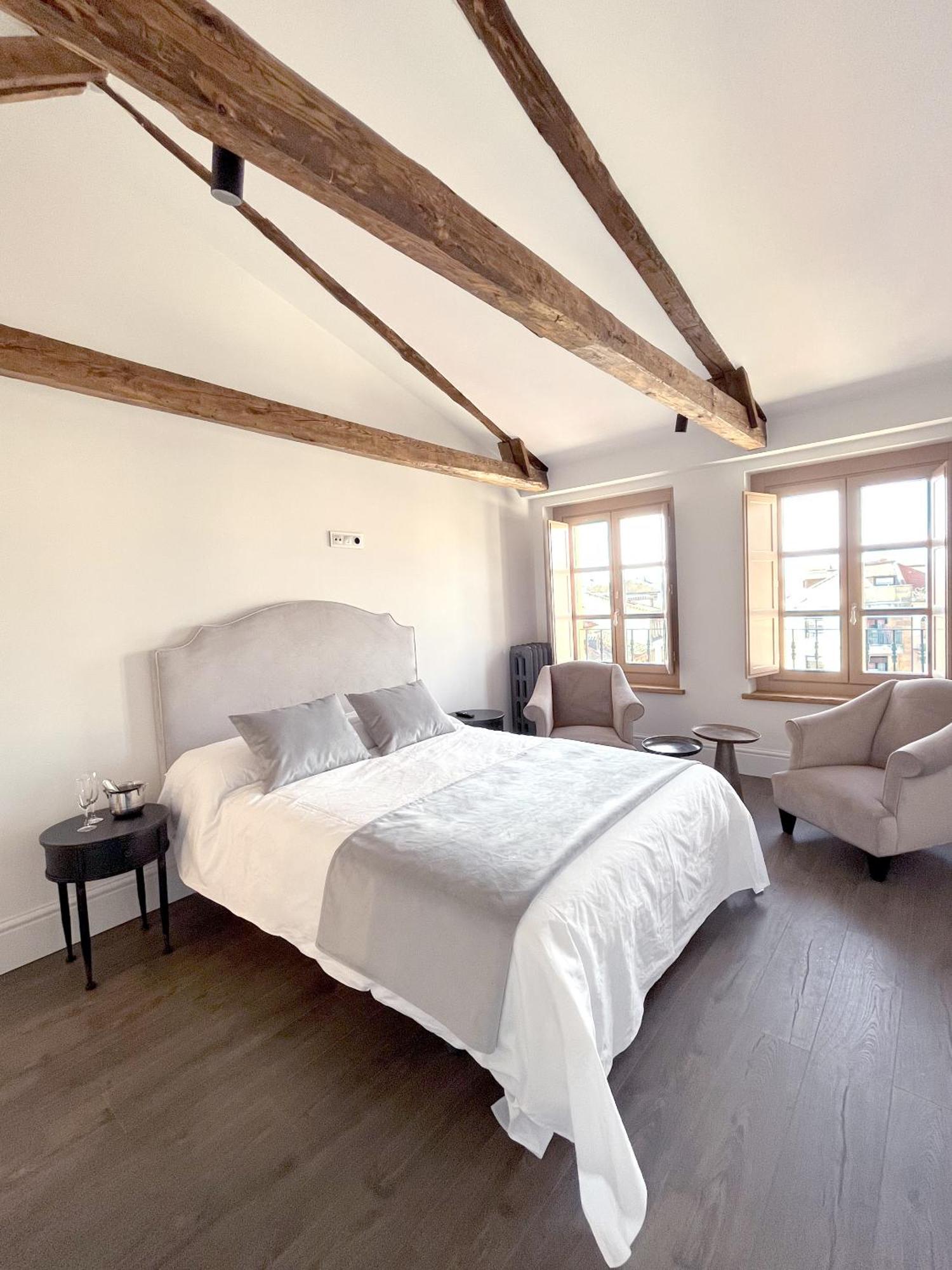 Apartamentos El Mirador Del Poeta ซาลามังกา ภายนอก รูปภาพ